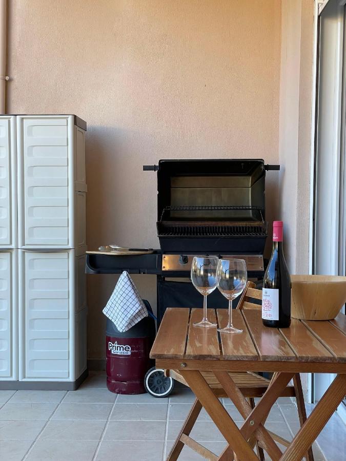 Kozani Hideaway For 2! Apartment Exterior photo